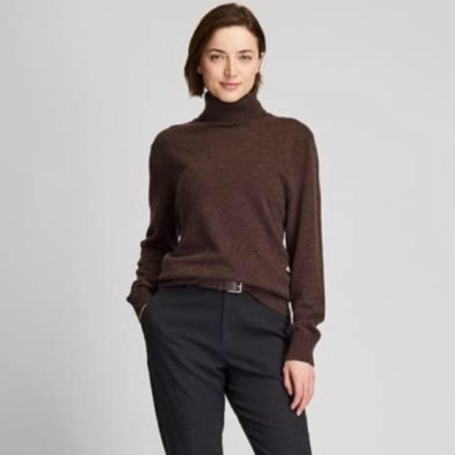 UNIQLO(ユニクロ)のchoco様専用　ユニクロ　UNIQLO カシミヤタートルネック レディースのトップス(ニット/セーター)の商品写真