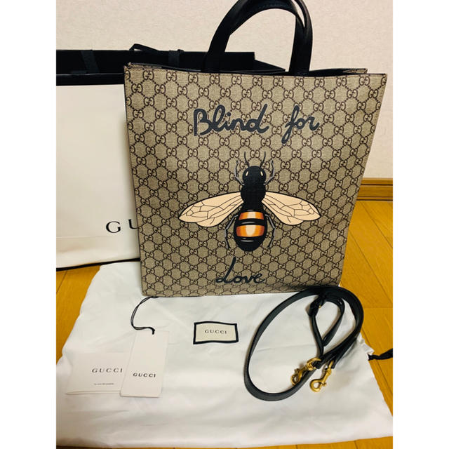 Gucci - GUCCI グッチBEE ビー　GGスプリーム 2 WAY トートバッグ