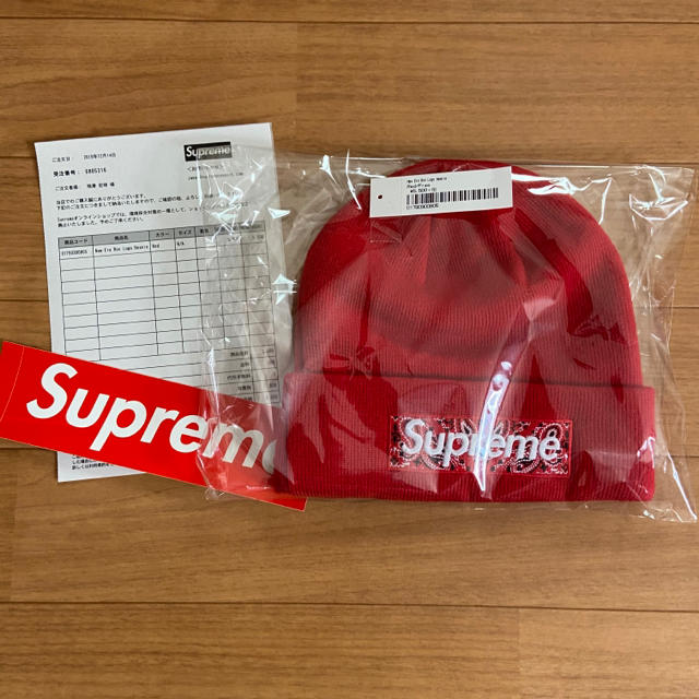 Supreme(シュプリーム)のNew Era®️ Bandana Box Logo Beanie メンズの帽子(ニット帽/ビーニー)の商品写真