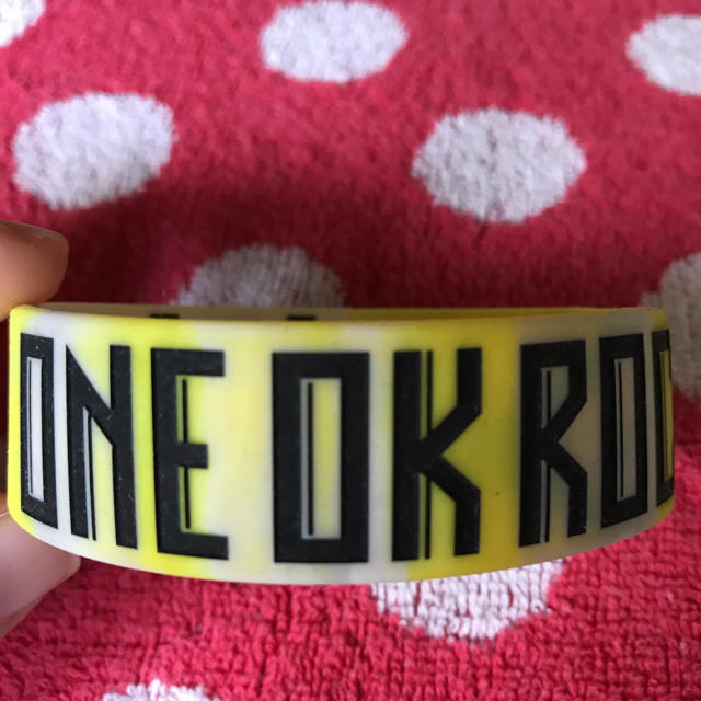ONE OK ROCK(ワンオクロック)のワンオクロック　ラババン  ONE OK ROCK ワンオク エンタメ/ホビーのタレントグッズ(ミュージシャン)の商品写真