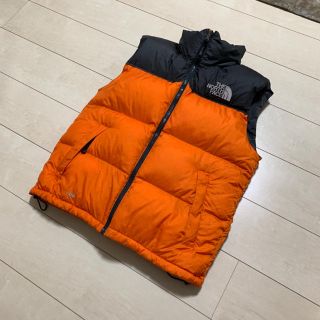 THE NORTH FACE(ダウンベスト ・ オレンジ/橙色系)のフリマ THE NORTH FACE(ダウンベスト ・ オレンジ/橙色系)のフリマ