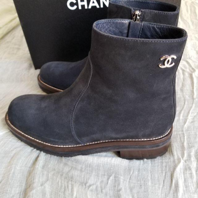 CHANEL - CHANEL シャネル スエードショートブーツの通販 by Petit's shop｜シャネルならラクマ