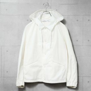 ユニクロ(UNIQLO)のUNIQLO AND LEMAIRE フード付き　コーチジャケット　ホワイト(その他)