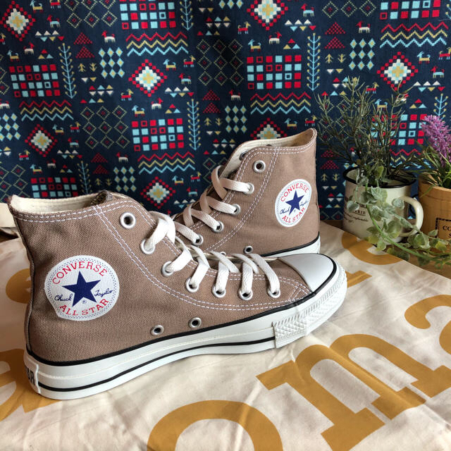 CONVERSE(コンバース)のjump0323様。専用です。脱色コンバースHi グレージュ レディースの靴/シューズ(スニーカー)の商品写真