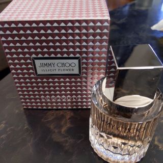 ジミーチュウ(JIMMY CHOO)のぺか様専用出品。ジミーチュウイリシットフラワー トワレ40ml(香水(女性用))