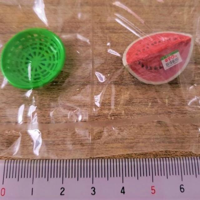 リーメント スーパーでおかいもの ①旬の果物を味見しちゃおっと