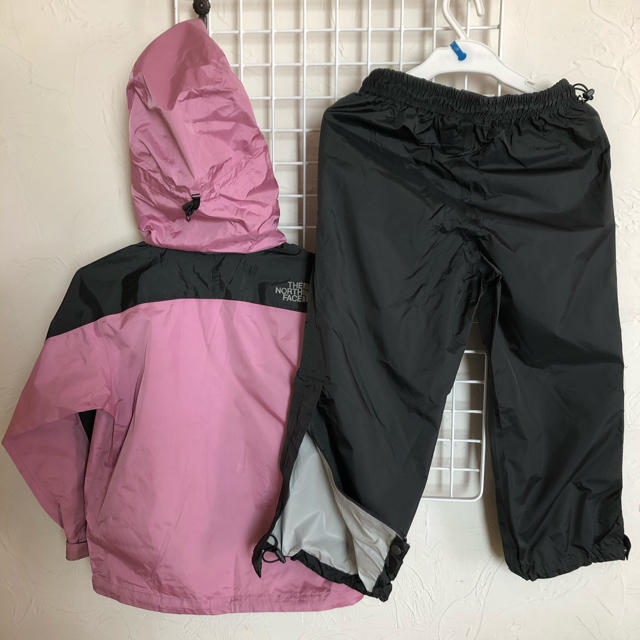 THE NORTH FACE(ザノースフェイス)のノースフェイスレインスーツ上下 キッズ/ベビー/マタニティのこども用ファッション小物(レインコート)の商品写真