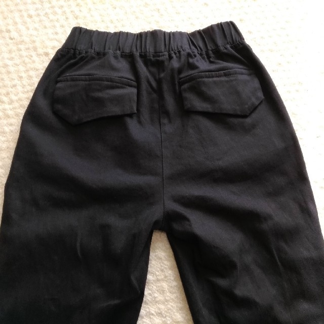 洗濯済　コットンパンツ　レギンス　ストレッチ　黒　ブラック　SS・XS程度　綿 レディースのパンツ(カジュアルパンツ)の商品写真