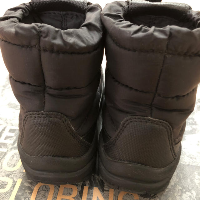 THE NORTH FACE(ザノースフェイス)のありちゃん様専用 キッズ/ベビー/マタニティのキッズ靴/シューズ(15cm~)(ブーツ)の商品写真