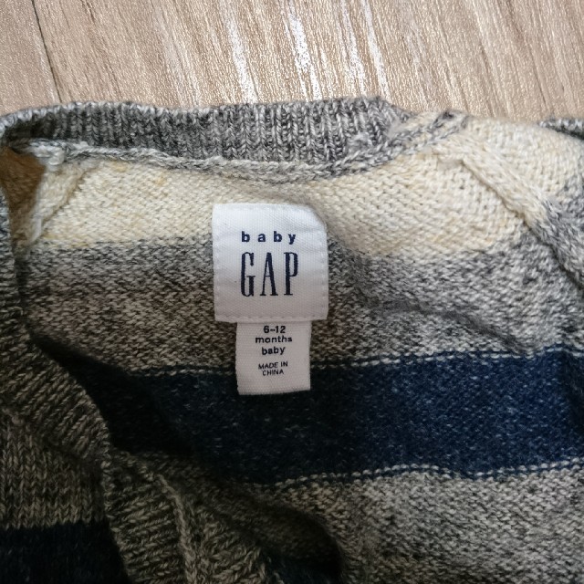 babyGAP(ベビーギャップ)のbabyGAP ニットロンパース キッズ/ベビー/マタニティのベビー服(~85cm)(ロンパース)の商品写真