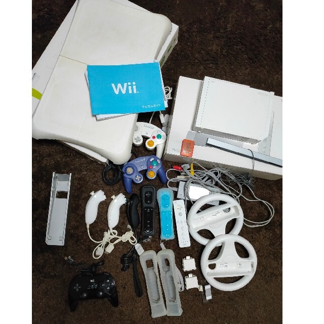 任天堂本体 バランスボード コントローラーなど Wii まとめて