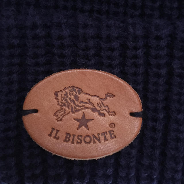 IL BISONTE(イルビゾンテ)のイルビゾンテ　ニット帽　ネイビー メンズの帽子(ニット帽/ビーニー)の商品写真