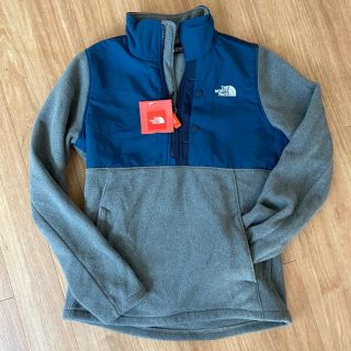 ザノースフェイス(THE NORTH FACE)の最終値下げ！ノースフェイス　フリース　ツンドラ　Woman’s (トレーナー/スウェット)