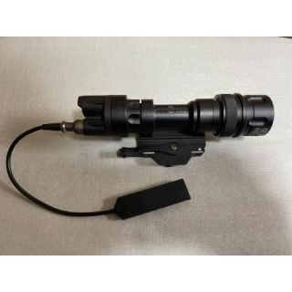 シュアファイア(SUREFIRE)のsurefire フラッシュライト(カスタムパーツ)