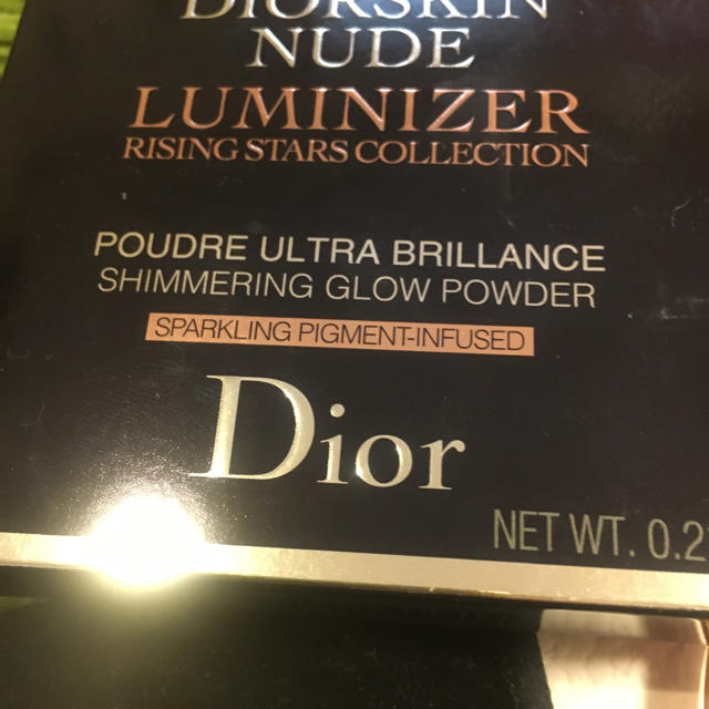 Christian Dior(クリスチャンディオール)のDior ルミナイザー 09 コスメ/美容のベースメイク/化粧品(フェイスパウダー)の商品写真