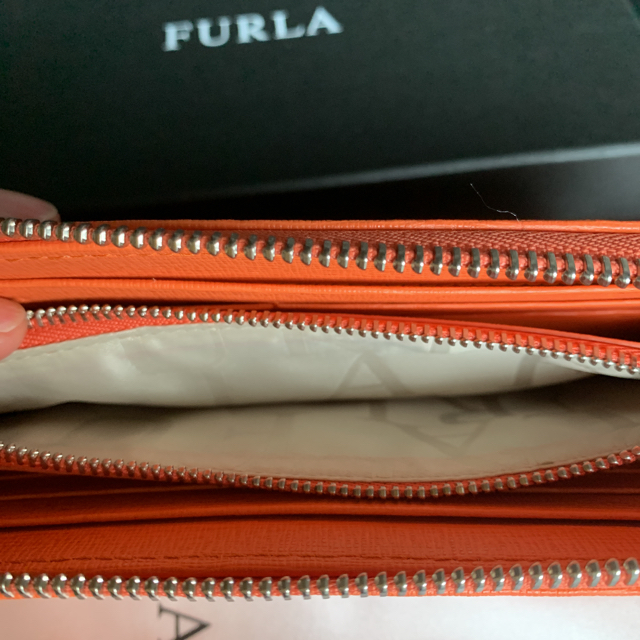 Furla(フルラ)のフルラ　長財布　未使用　オレンジ レディースのファッション小物(財布)の商品写真