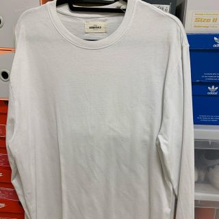 フィアオブゴッド(FEAR OF GOD)のsサイズ　中古　essentials  fear of god Tシャツ(Tシャツ/カットソー(七分/長袖))