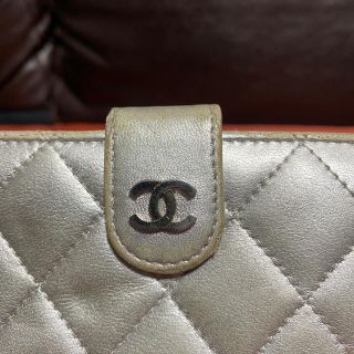 シャネル(CHANEL)のCHANEL matelassé シルバー財布(財布)