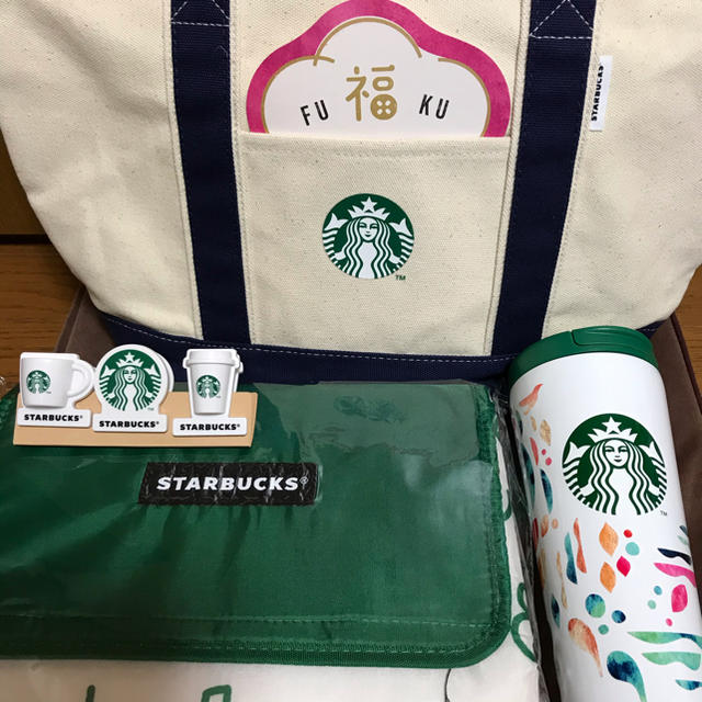 Starbucks Coffee(スターバックスコーヒー)のスターバックス  福袋　2020 ★4点セット インテリア/住まい/日用品のキッチン/食器(タンブラー)の商品写真