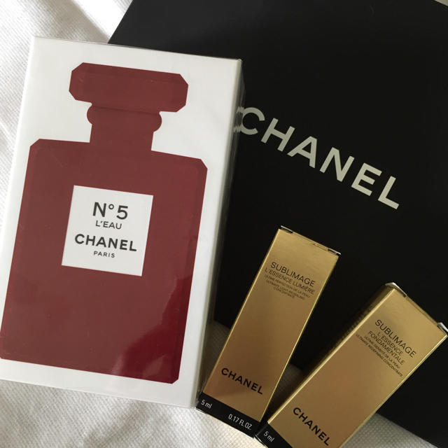 CHANEL - CHANEL No.5 ローオードゥトワレット 100ml 限定 未 CHANEL - CHANEL No.5 ローオードゥトワレット 100ml 限定 未