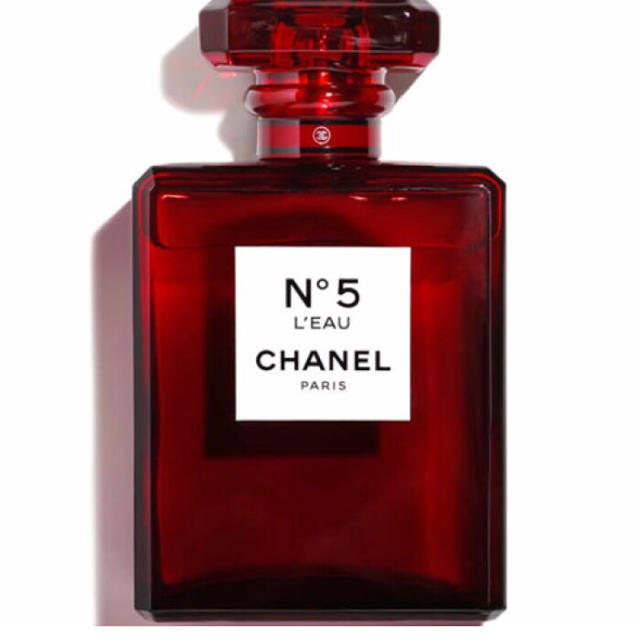 CHANEL(シャネル)のCHANEL No.5 ローオードゥトワレット 100ml 限定 未開封 コスメ/美容の香水(香水(女性用))の商品写真