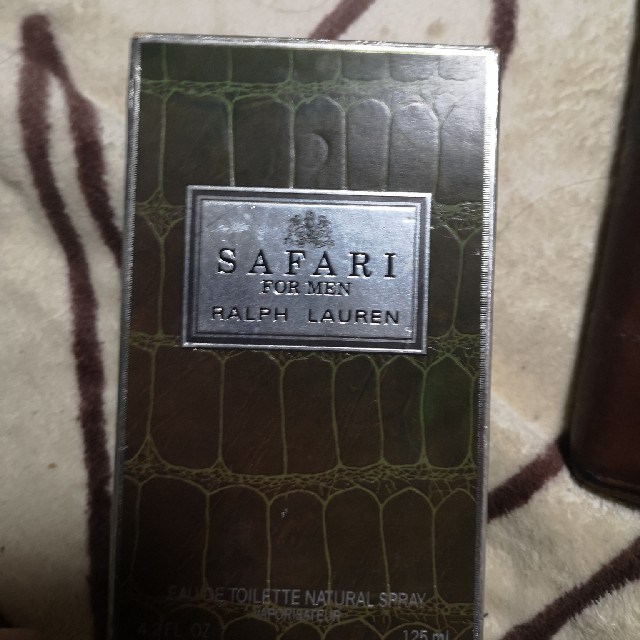 Ralph Lauren(ラルフローレン)のラルフローレンサファリ125ml未使用箱付き コスメ/美容の香水(ユニセックス)の商品写真