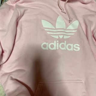 アディダス(adidas)のadidas パーカー(パーカー)