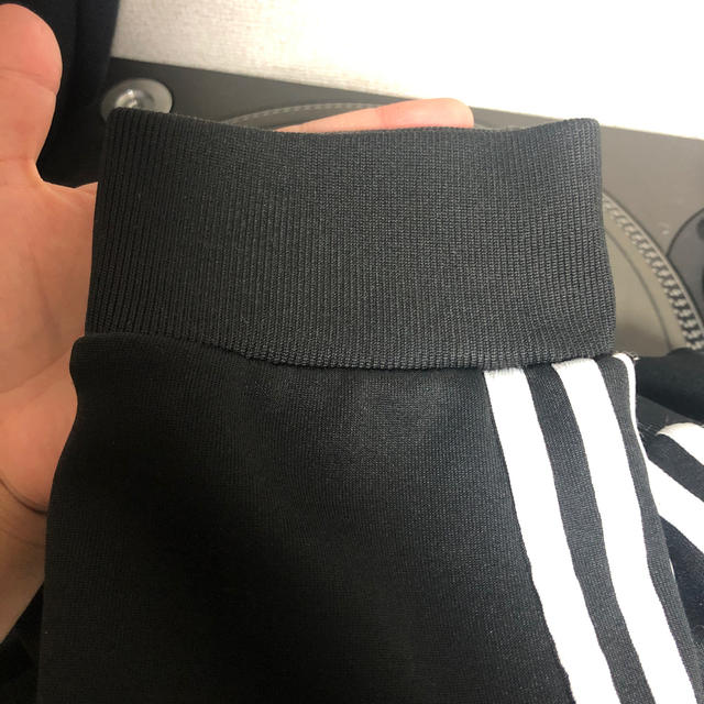 adidas(アディダス)のadidas original トラックパンツ XL メンズのトップス(ジャージ)の商品写真