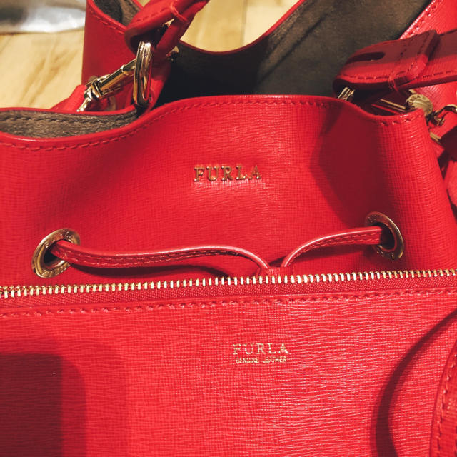 Furla(フルラ)のフルラFURLA美品ショルダーポーチ付バッグ レディースのバッグ(ショルダーバッグ)の商品写真