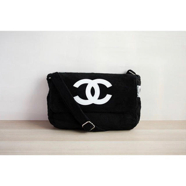 CHANEL ノベルティバッグ