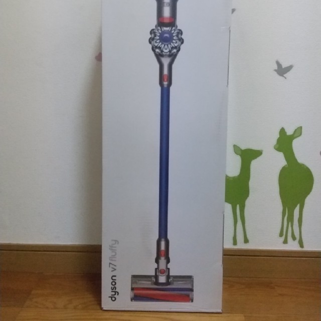 Dyson(ダイソン)のダイソン  V7  Fluffy   SV11FF2 スマホ/家電/カメラの生活家電(掃除機)の商品写真