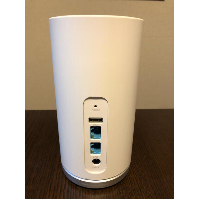 au(エーユー)の【美品】UQ WiMAX Speed Wi-Fi HOME L01 付属品完備 スマホ/家電/カメラのPC/タブレット(PC周辺機器)の商品写真