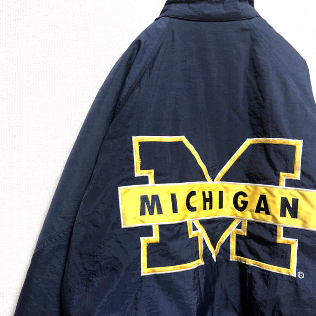 激レア 90s ナイキ ミシガン大学 ビッグロゴ 刺繍 中綿 ナイロンジャケット