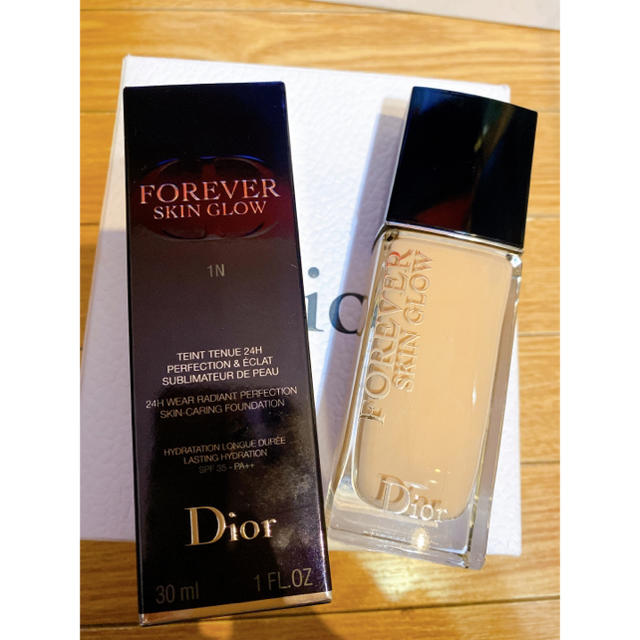 Dior(ディオール)のDior フォーエヴァーフルイドグロウ リキッドファンデーション コスメ/美容のベースメイク/化粧品(ファンデーション)の商品写真