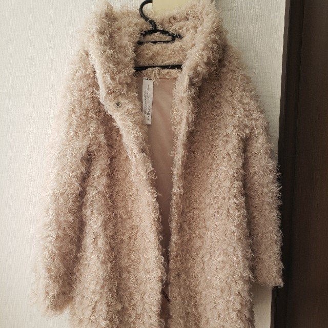 MURUA(ムルーア)のMURUA ファープードルコート レディースのジャケット/アウター(毛皮/ファーコート)の商品写真