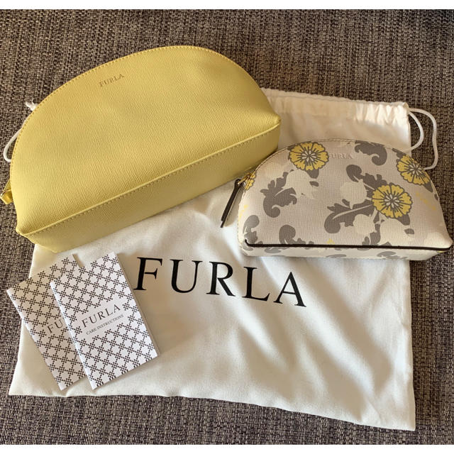 FURLA ポーチ２個セット