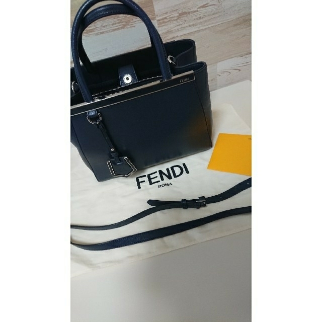 FENDI(フェンディ)のFENDI バッグ☆ ネイビー レディースのバッグ(ショルダーバッグ)の商品写真