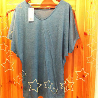 ユニクロ(UNIQLO)のUNIQLOカットソーTシャツ♡新品L(カットソー(半袖/袖なし))