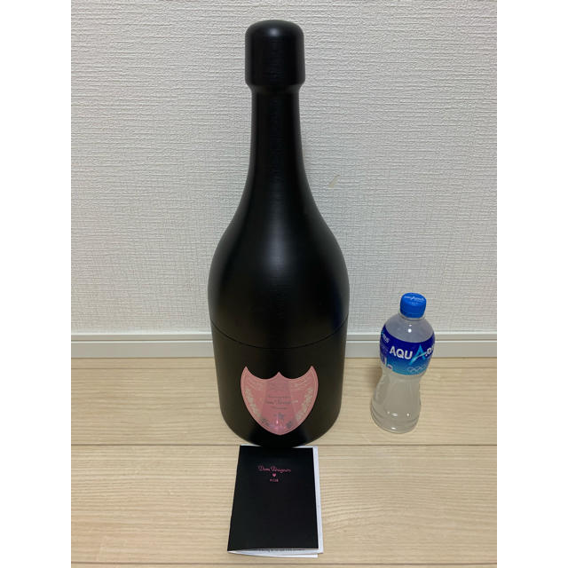 Dom Pérignon(ドンペリニヨン)の正規品　ドン・ペリニヨン　マークニューソン 食品/飲料/酒の酒(シャンパン/スパークリングワイン)の商品写真