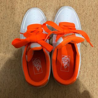 ヴァンズ(VANS)のVANS スニーカー サイズ38 値下げ　明日まで(スニーカー)