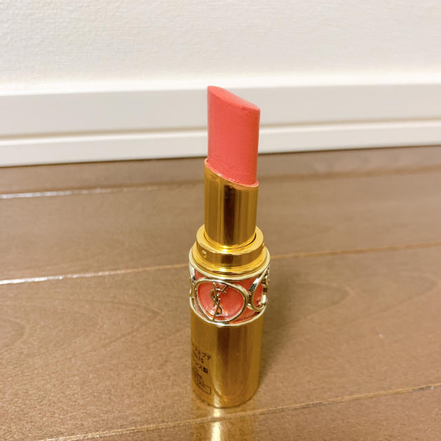 Yves Saint Laurent Beaute(イヴサンローランボーテ)のイブサンローラン 口紅 リップ#15 コスメ/美容のベースメイク/化粧品(口紅)の商品写真