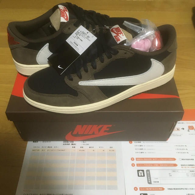 NIKE(ナイキ)のyk214様専用 JORDAN 1 LOW OG TRAVIS  28.5cm メンズの靴/シューズ(スニーカー)の商品写真