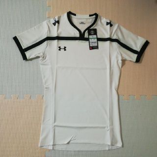 アンダーアーマー(UNDER ARMOUR)の新品　アンダーアーマー　半袖シャツ　ヒートギア　サイズL(トレーニング用品)