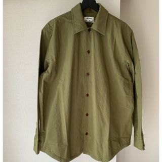 アクネ(ACNE)の19ss acne studiosミリタリーシャツ　カーキグリーン(シャツ)