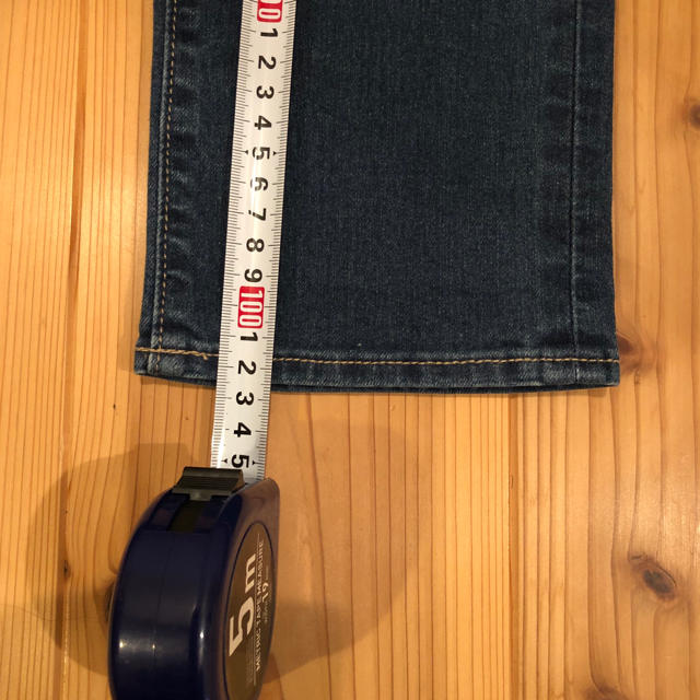 GU(ジーユー)のGU スキニージーンズ メンズのパンツ(デニム/ジーンズ)の商品写真