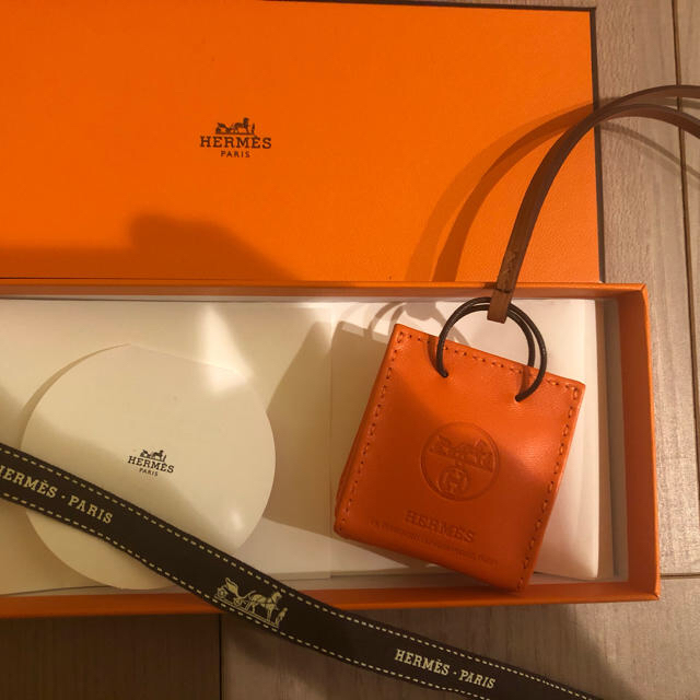 HERMES/限定出品 入手困難 ショッパーチャーム 新品 箱付