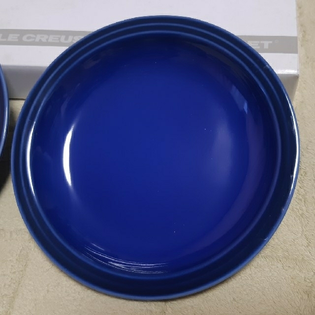 LE CREUSET(ルクルーゼ)のル・クルーゼ　ラウンドプレート(15cm)２枚 インテリア/住まい/日用品のキッチン/食器(食器)の商品写真