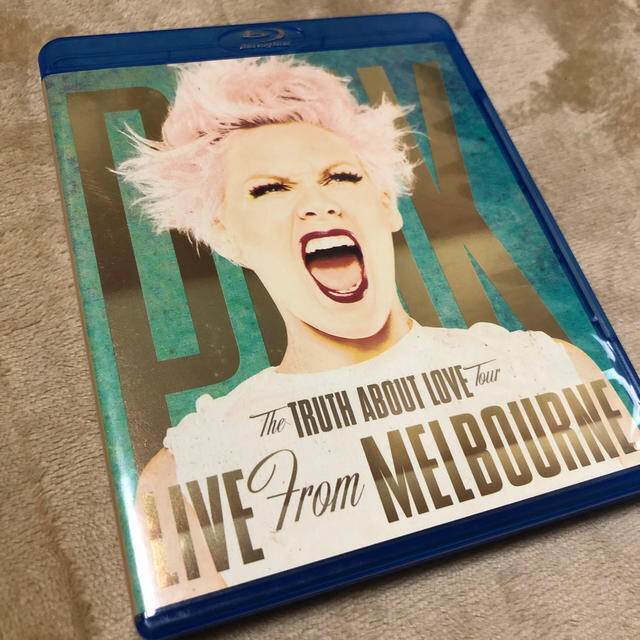 P!nk TRUTH ABOUT LOVE TOUR  輸入盤 ブルーレイ エンタメ/ホビーのDVD/ブルーレイ(ミュージック)の商品写真