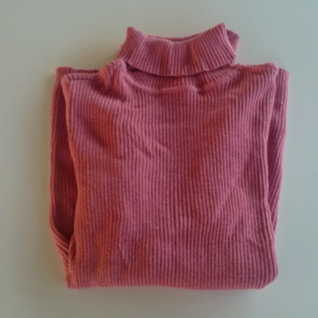 ピンク ギャップ タートル ニット レディースのトップス(ニット/セーター)の商品写真