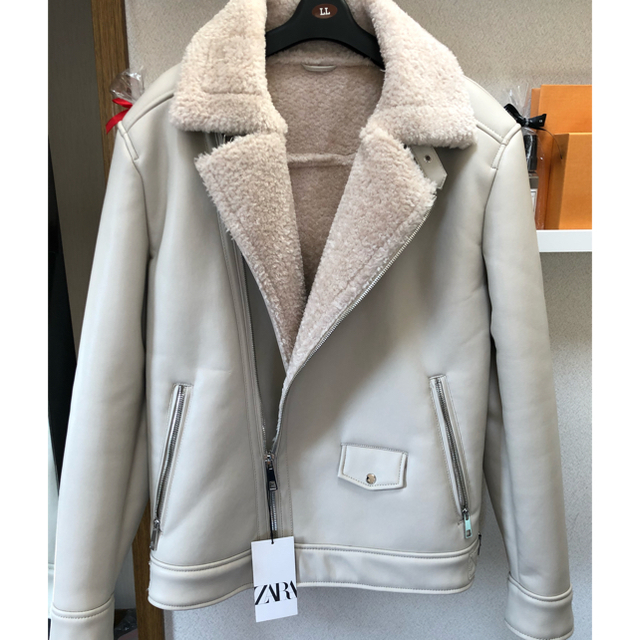 ZARA MAN ザラマンボアライダース新品 緊迫ウクライナ情勢 ZARA ボア ライダースジャケット ザラ レザージャケット